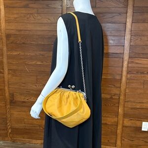Elegant Yellow Crossbody Bag with Chain Strap